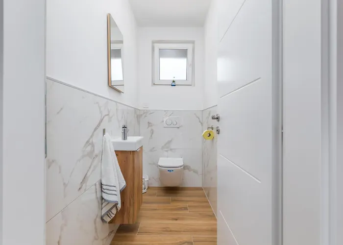 In With House Sea View * Peroj