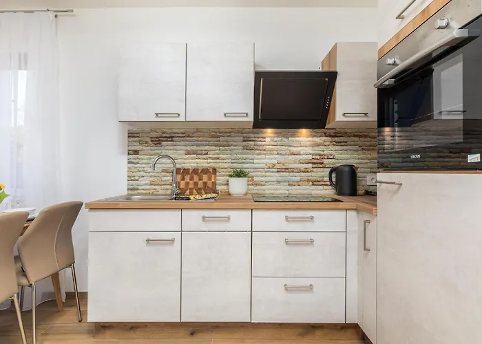 In With House Sea View Dom wakacyjny *