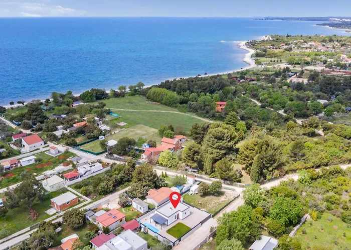 In With House Sea View Dom wakacyjny