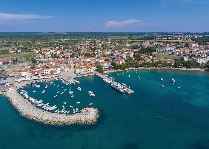 In With House Sea View Dom wakacyjny Peroj